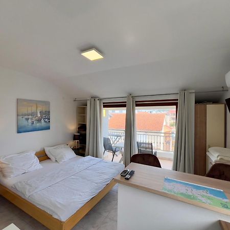 Rooms & Apartments Hegic Задар Екстериор снимка